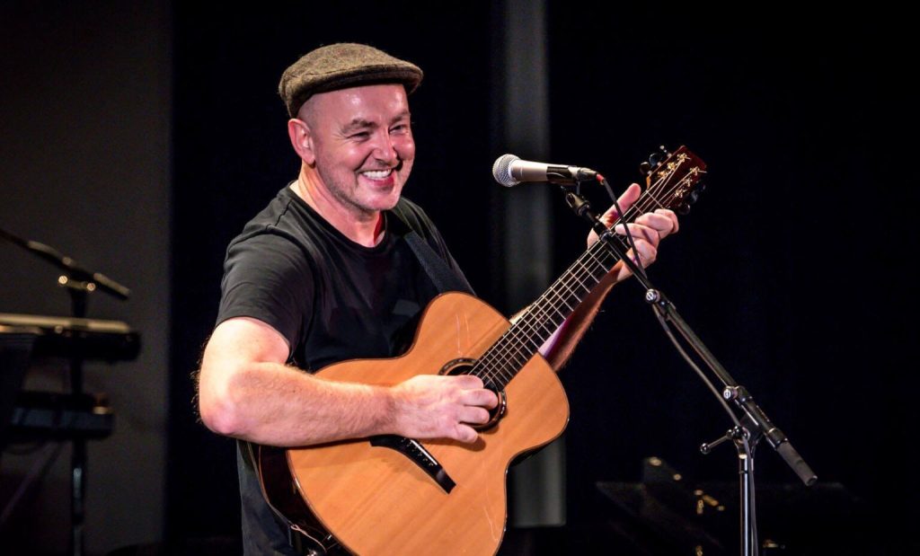 Tombstone Dunnery ft. the legendary Francis Dunnery Carlisle Blues